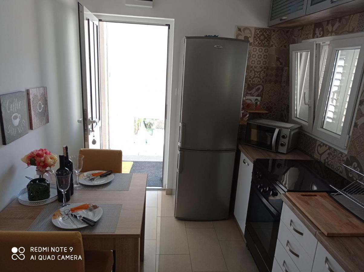 Ferienwohnung Simb Split Exterior foto